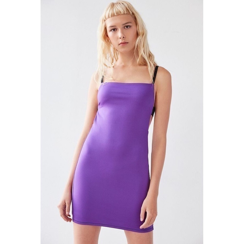 UO Silence + Noise Sofia backless mini Dress size M